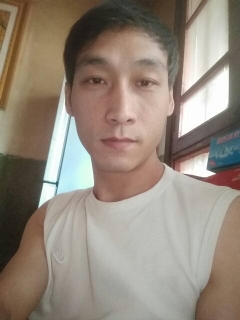 謎的第一张照片--宣威中老年相亲网